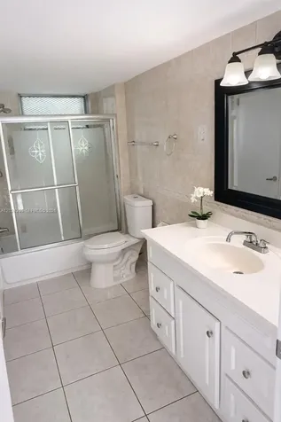 5495 NW 10th Court Plantation FL 33313