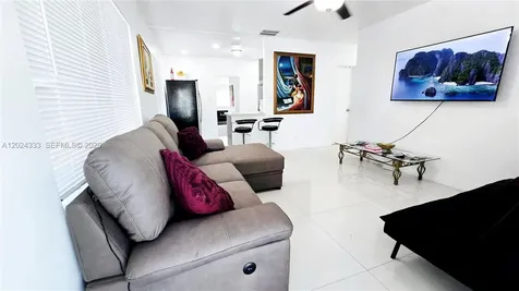 139 NW 14th Way Dania Beach FL 33004