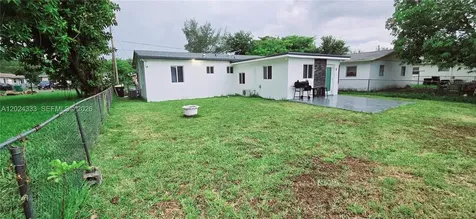 139 NW 14th Way Dania Beach FL 33004