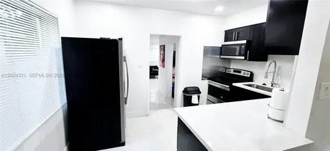 139 NW 14th Way Dania Beach FL 33004