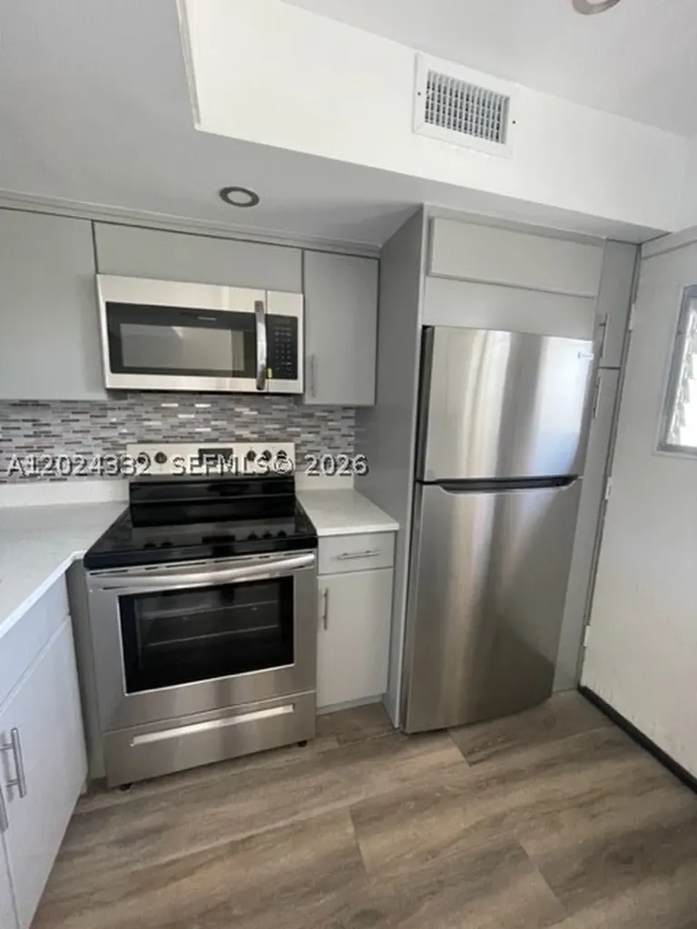20111 NE 27th Court Aventura FL 33180