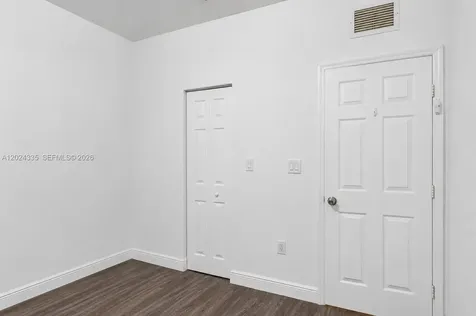 8121 NW 108th Place Doral FL 33178