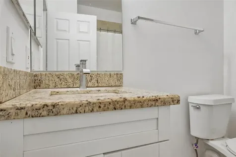 8121 NW 108th Place Doral FL 33178