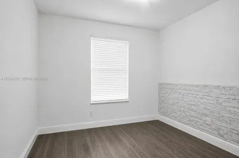8121 NW 108th Place Doral FL 33178