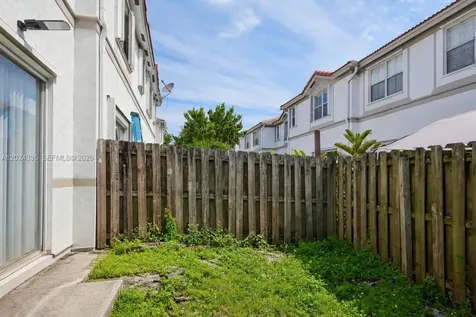 8121 NW 108th Place Doral FL 33178