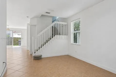 8121 NW 108th Place Doral FL 33178