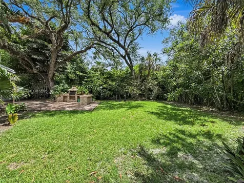7601 SW 64th Court South Miami FL 33143