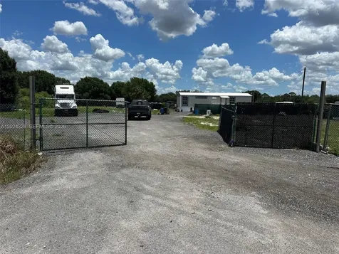 625 N Quebrada Clewiston FL 33440