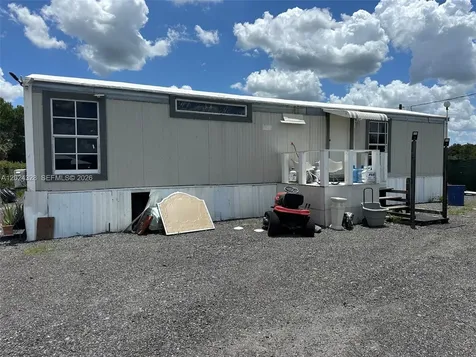 625 N Quebrada Clewiston FL 33440