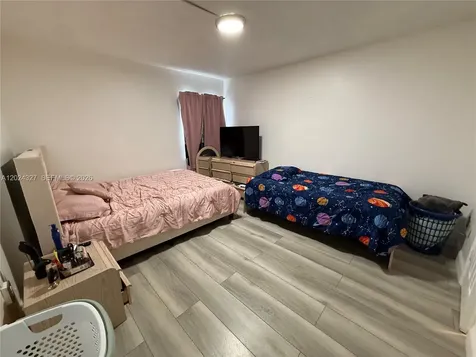 6070 W 18th Avenue Hialeah FL 33012