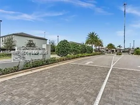 20478 NW 4th Court Miami Gardens FL 33169