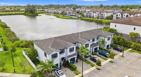 20478 NW 4th Court Miami Gardens FL 33169