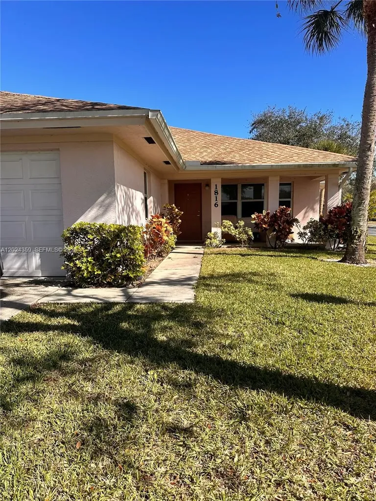1816 Blue Heron Lane Fort Pierce FL 34982