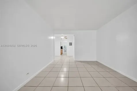 934 Meridian Avenue Miami Beach FL 33139