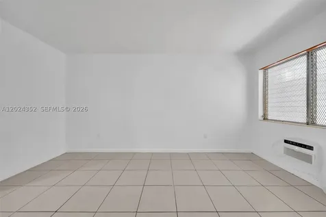 934 Meridian Avenue Miami Beach FL 33139