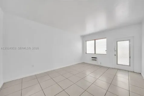 934 Meridian Avenue Miami Beach FL 33139