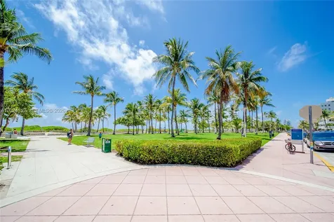 934 Meridian Miami Beach FL 33139