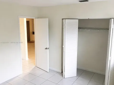 274 SW 9th Street Dania Beach FL 33004
