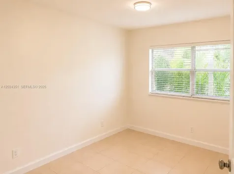 274 SW 9th Street Dania Beach FL 33004