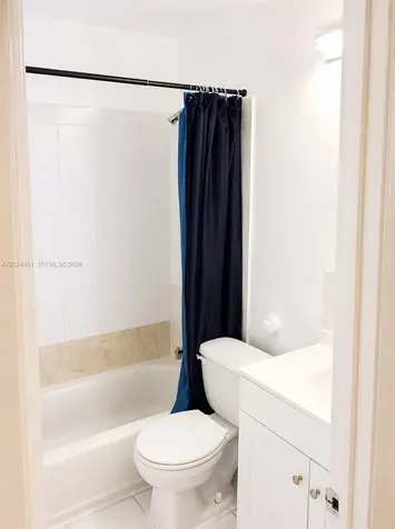 274 SW 9th Street Dania Beach FL 33004