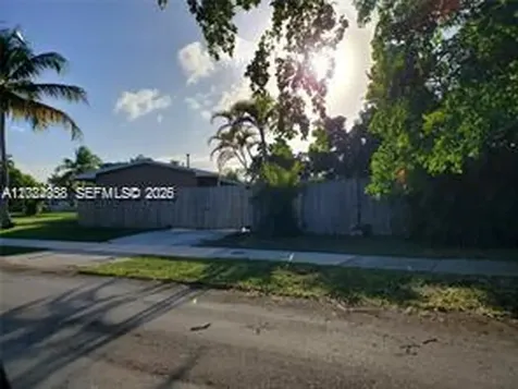 9401 SW 181st Street Palmetto Bay FL 33157