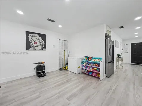 16912 SW 107th Place Miami FL 33157