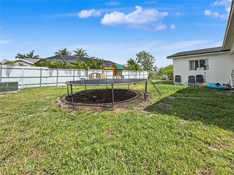 16912 SW 107th Place Miami FL 33157