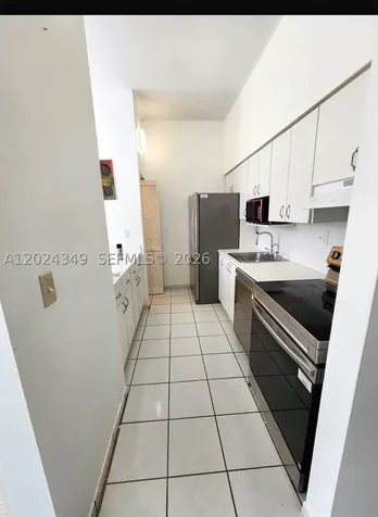 Hialeah FL 33016