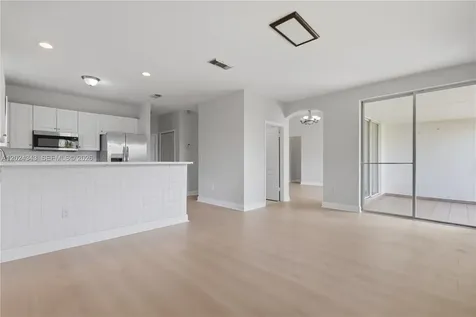 16068 SW 101st Terrace Miami FL 33196