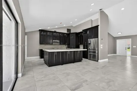 9654 Sun Pointe Drive Boynton Beach FL 33437