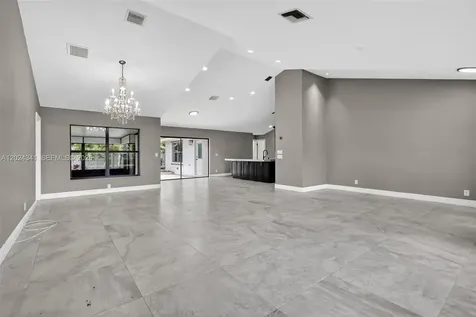 9654 Sun Pointe Drive Boynton Beach FL 33437