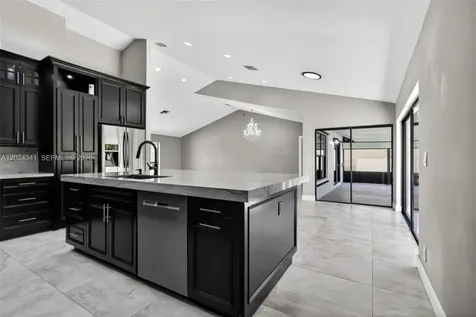 9654 Sun Pointe Drive Boynton Beach FL 33437