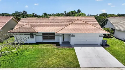 9654 Sun Pointe Drive Boynton Beach FL 33437