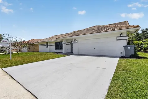 9654 Sun Pointe Drive Boynton Beach FL 33437