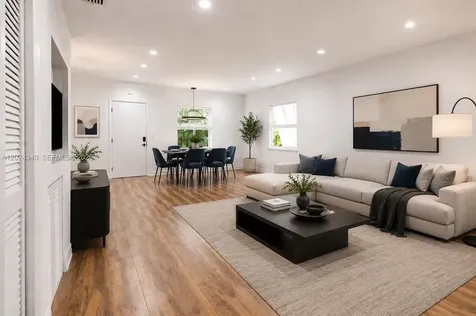 6815 Edgewater Drive Coral Gables FL 33133
