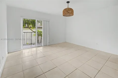 6815 Edgewater Drive Coral Gables FL 33133