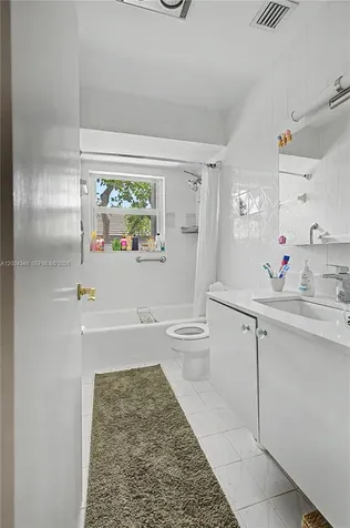 6815 Edgewater Drive Coral Gables FL 33133