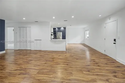 6815 Edgewater Drive Coral Gables FL 33133