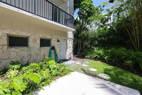 6815 Edgewater Drive Coral Gables FL 33133