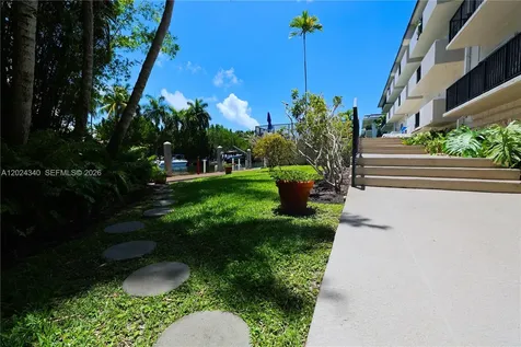 6815 Edgewater Drive Coral Gables FL 33133