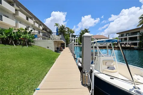 6815 Edgewater Drive Coral Gables FL 33133