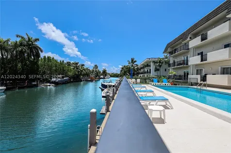6815 Edgewater Drive Coral Gables FL 33133