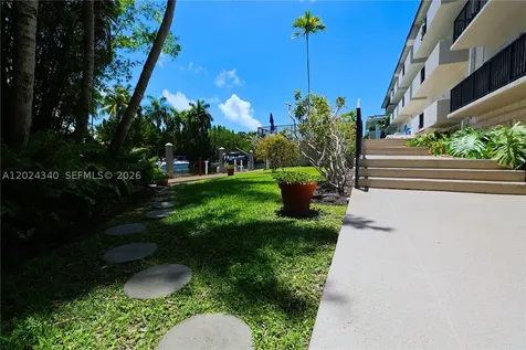 6815 Edgewater Drive Coral Gables FL 33133