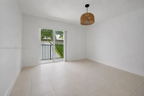 6815 Edgewater Drive Coral Gables FL 33133