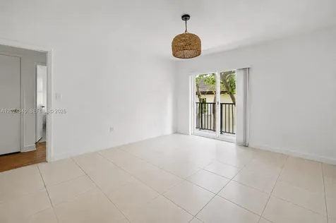 6815 Edgewater Drive Coral Gables FL 33133
