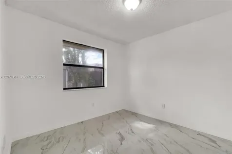 9728 Hammocks Boulevard Miami FL 33196