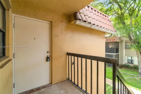 9728 Hammocks Boulevard Miami FL 33196