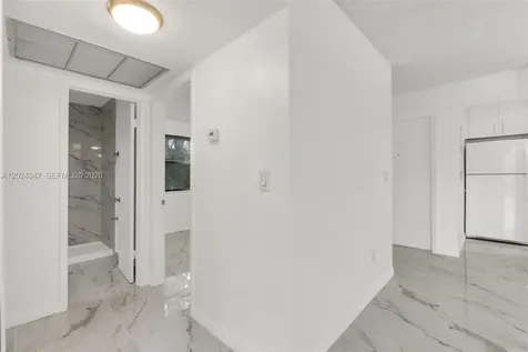 9728 Hammocks Boulevard Miami FL 33196