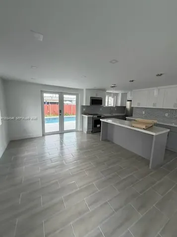 3515-3517 SW 91st Avenue Miami FL 33165
