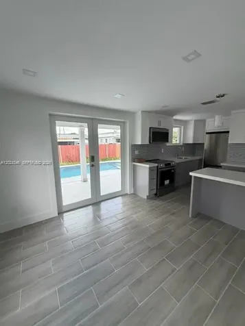 3515-3517 SW 91st Avenue Miami FL 33165